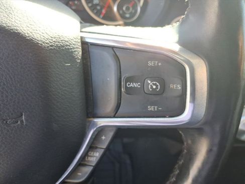 Used 2019 RAM 1500 Laramie image 44