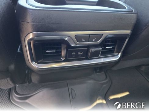 Used 2021 GMC Sierra 1500 AT4 w/ AT4 Value Package AWD/4WD image 26