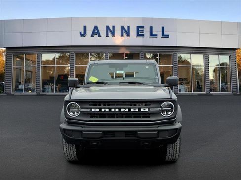 New 2025 Ford Bronco Big Bend image 2