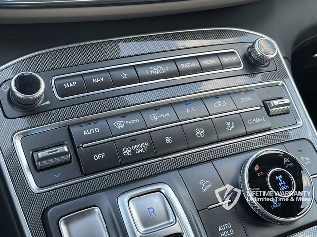 Certified 2023 Hyundai Santa Fe SEL Premium w/ Cargo Package AWD/4WD image 40