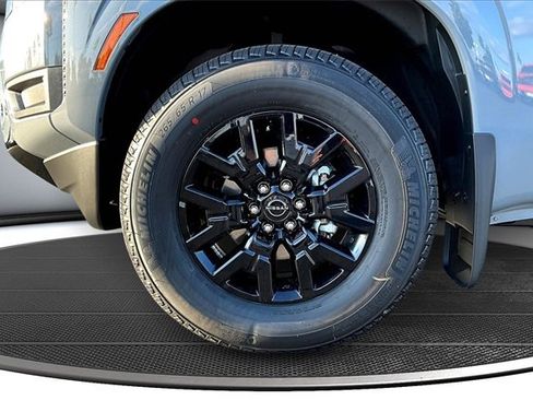 New 2026 Nissan Frontier SV image 13