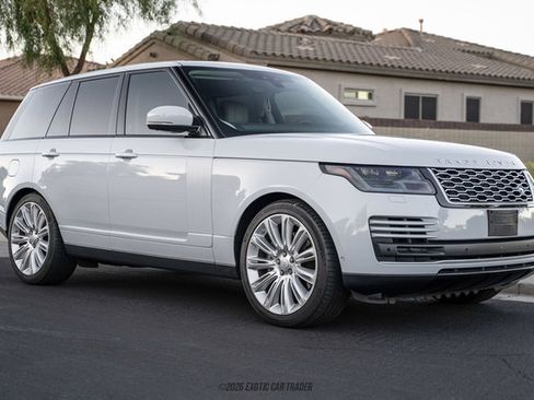 Used 2019 Land Rover Range Rover Supercharged AWD/4WD image 12