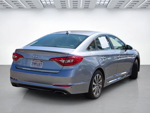 Used 2015 Hyundai Sonata Sport w/ Option Group 04 FWD image 4