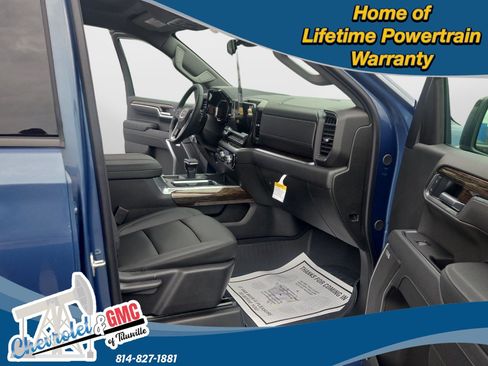 New 2026 GMC Sierra 1500 Elevation w/ Elevation Premium Package AWD/4WD image 3