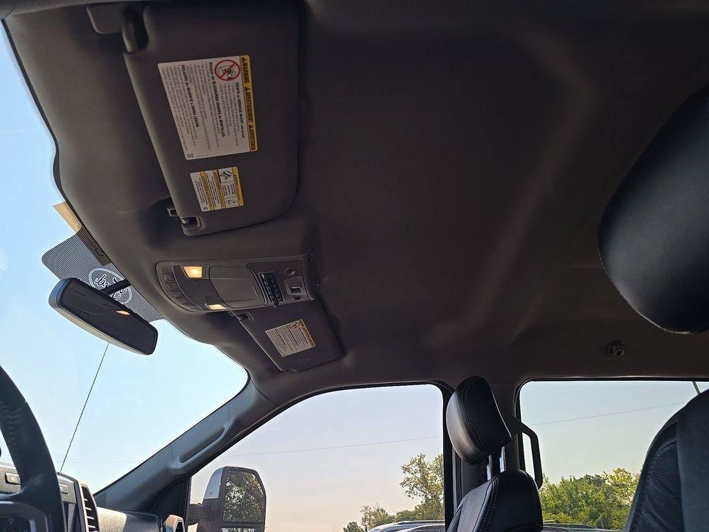 Used 2019 Ford F350 Lariat w/ Chrome Package AWD/4WD image 12