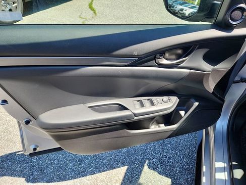 Used 2021 Honda Civic Sport image 12