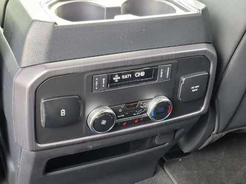 New 2024 Ford Expedition Platinum image 10