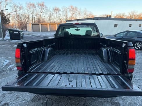 Used 2007 GMC Sierra 1500 W/T image 17