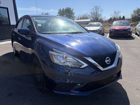 Used 2019 Nissan Sentra S FWD image 4