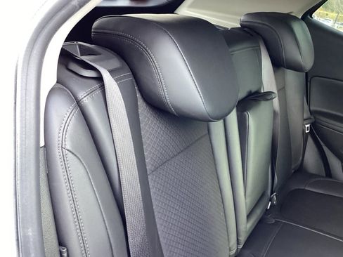 Used 2022 Buick Encore Preferred w/ Safety Package image 20