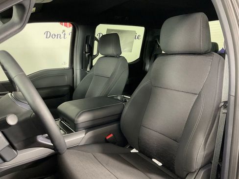New 2026 Ford F150 XLT w/ XLT Black Appearance Package RWD image 14