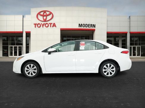 New 2026 Toyota Corolla LE image 10