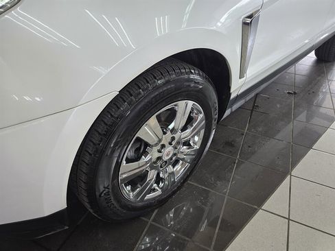 Used 2015 Cadillac SRX Luxury w/ Driver Awareness Package image 32