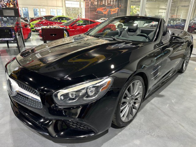 Used 2017 Mercedes-Benz SL 450 w/ Premium I Package image 2