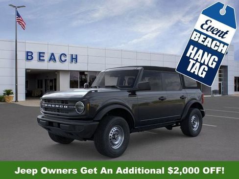 New 2025 Ford Bronco 4-Door image 1