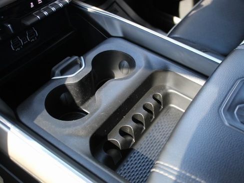 Used 2022 RAM 1500 Laramie image 32