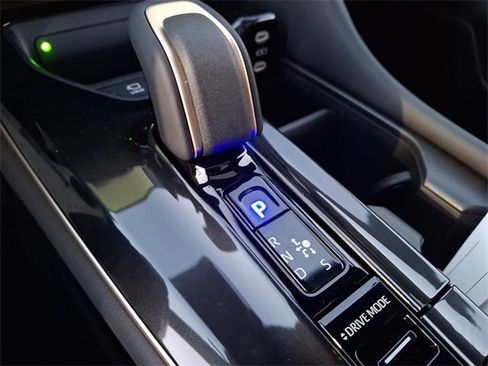 New 2026 Toyota Crown Signia image 10