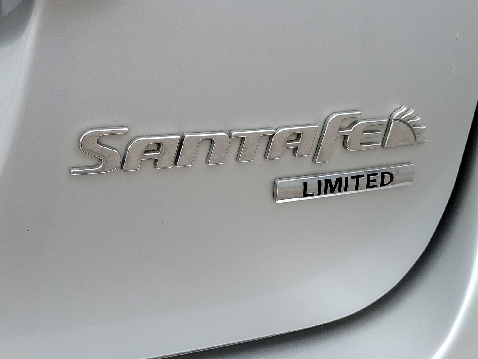 Used 2011 Hyundai Santa Fe Limited FWD image 7