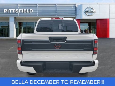 New 2025 Nissan Frontier PRO-4X image 3