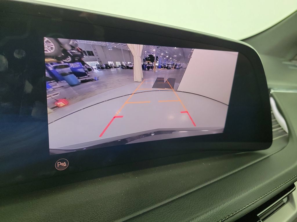 Certified 2024 Cadillac XT4 Premium Luxury AWD/4WD image 28
