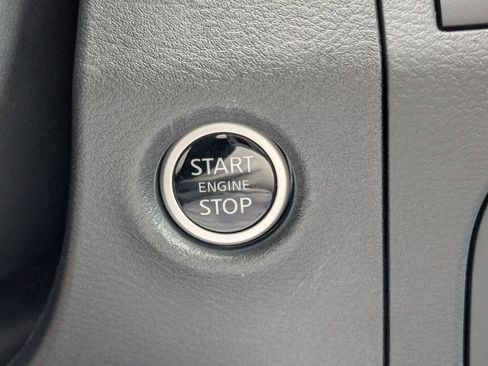 New 2025 Nissan Frontier SV image 27