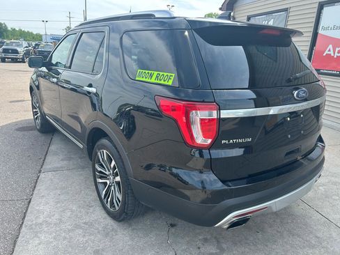Used 2016 Ford Explorer Platinum AWD/4WD image 7