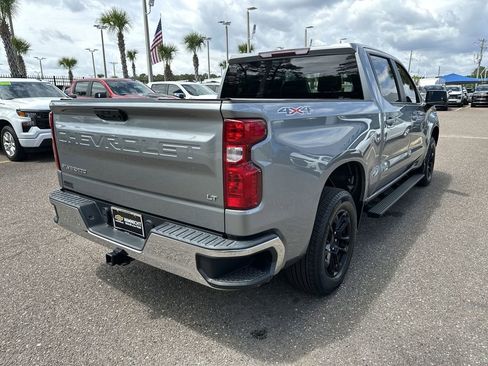 Used 2023 Chevrolet Silverado 1500 LT AWD/4WD image 16