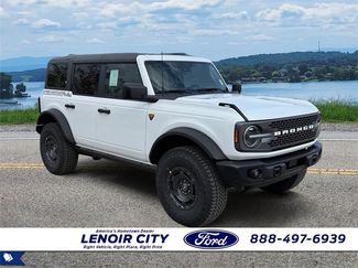 New 2025 Ford Bronco Badlands w/ Sasquatch Package video 1