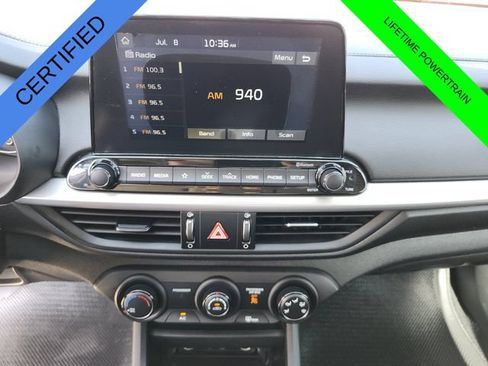 Used 2021 Kia Forte LXS FWD image 25