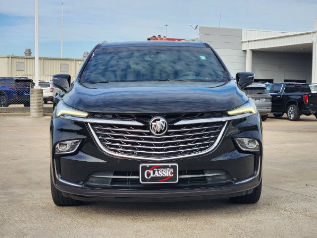 Used 2022 Buick Enclave Essence w/ Experience Buick Package FWD image 2