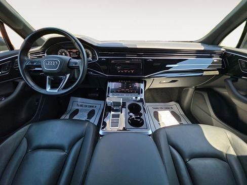 Used 2022 Audi Q7 2.0T Premium w/ Convenience Package AWD/4WD image 10