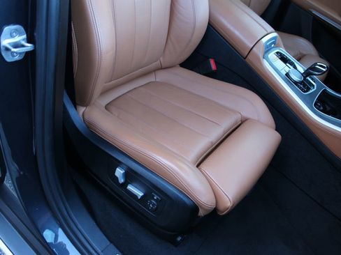 Used 2022 BMW X5 xDrive40i w/ Premium Package image 26