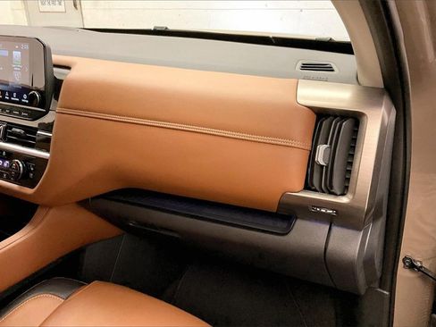 Certified 2024 Nissan Pathfinder Platinum image 15