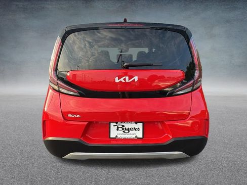 Used 2024 Kia Soul LX w/ Option Group 015 FWD image 25