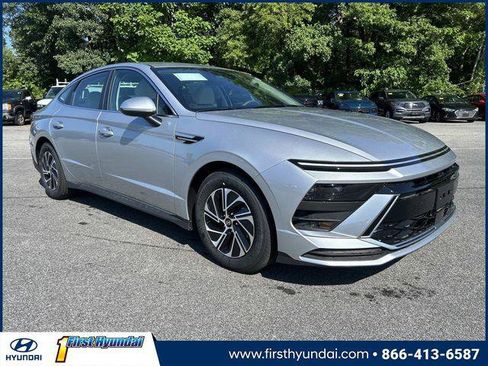 New 2026 Hyundai Sonata Blue FWD image 1