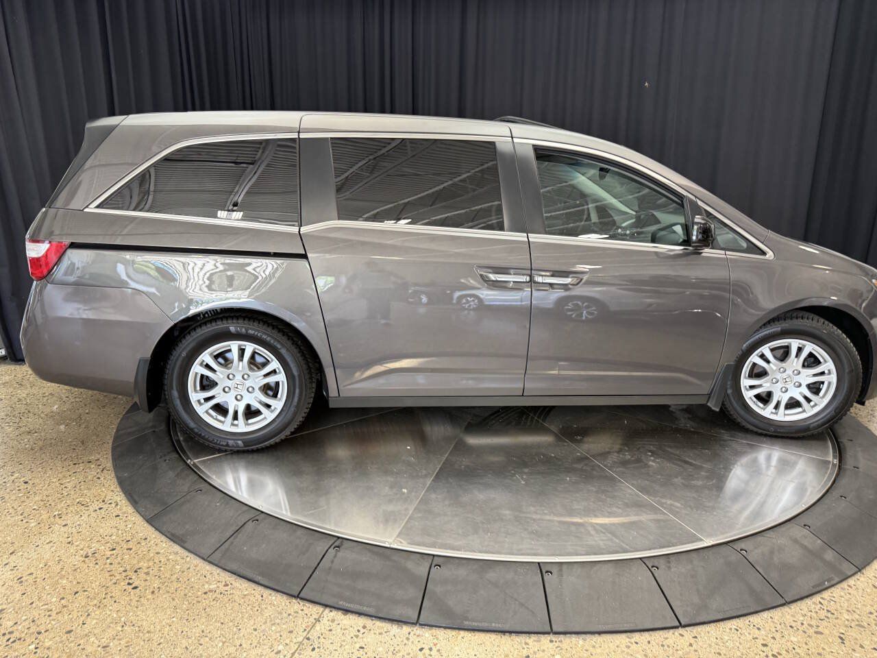 Used 2012 Honda Odyssey EX-L image 12