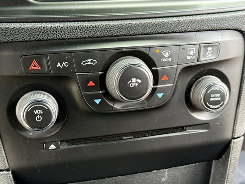 Used 2013 Dodge Charger Police image 10