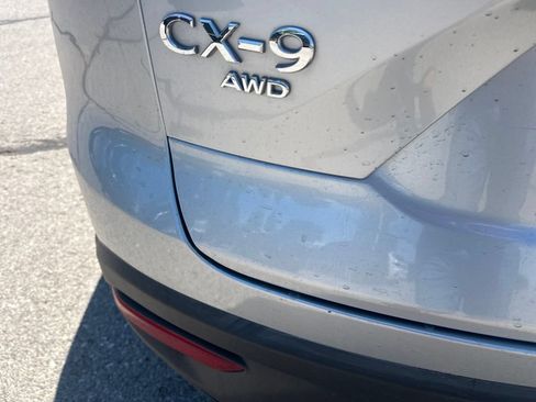 Used 2023 MAZDA CX-9 Touring Plus AWD/4WD image 9