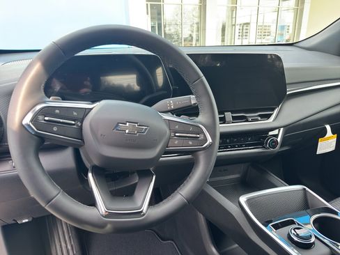 New 2026 Chevrolet Equinox LT image 15