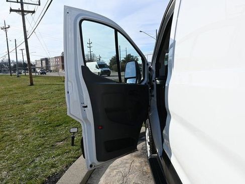 Used 2024 Ford Transit 250 Low Roof w/ Exterior Upgrade Package image 23