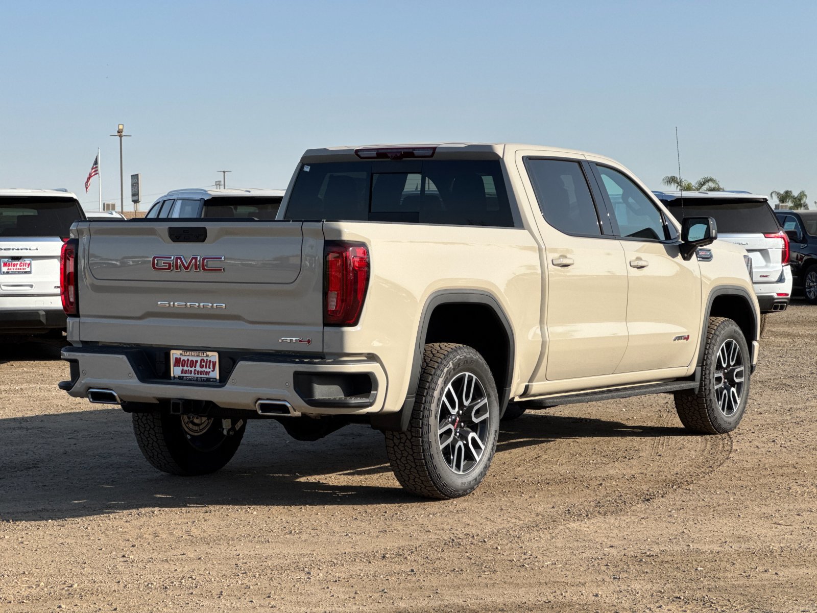 New 2026 GMC Sierra 1500 AT4 w/ AT4 Premium Package AWD/4WD image 4