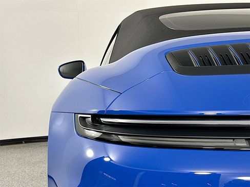 Certified 2025 Porsche 911 Carrera 4 GTS image 16