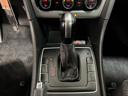 Used 2017 Volkswagen Passat 1.8T S image 26