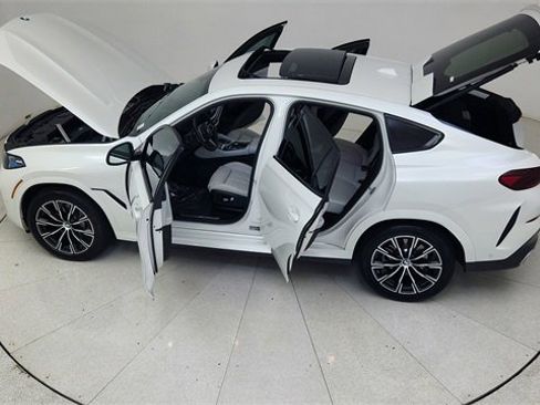 Used 2025 BMW X6 xDrive40i image 91
