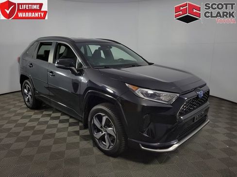 Used 2021 Toyota RAV4 SE w/ Carpet Mat Package (TMS) image 1