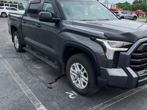 Used 2025 Toyota Tundra SR5 AWD/4WD image 6