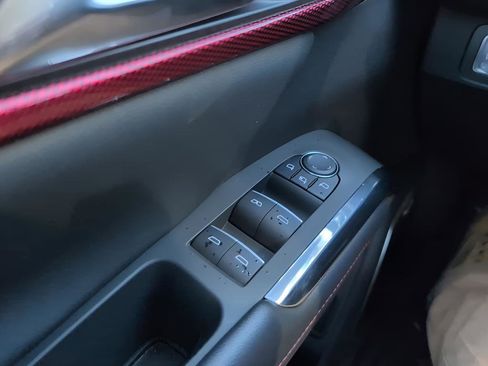 Certified 2025 Chevrolet Traverse RS w/ LPO, Floor Liner Package image 13