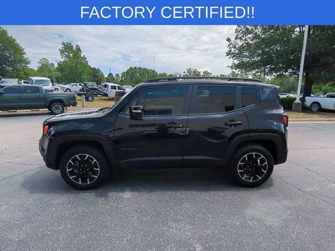 Certified 2023 Jeep Renegade Latitude AWD/4WD image 2