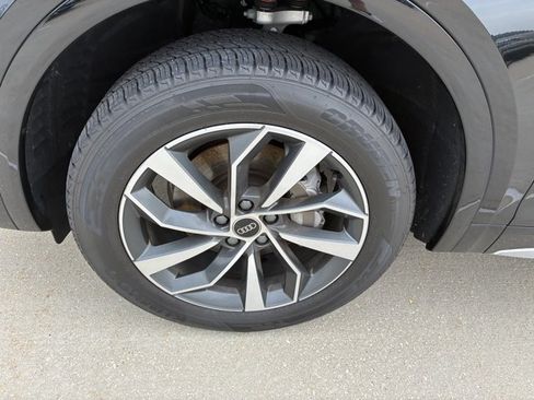 Used 2023 Audi Q5 2.0T Premium Plus AWD/4WD image 9