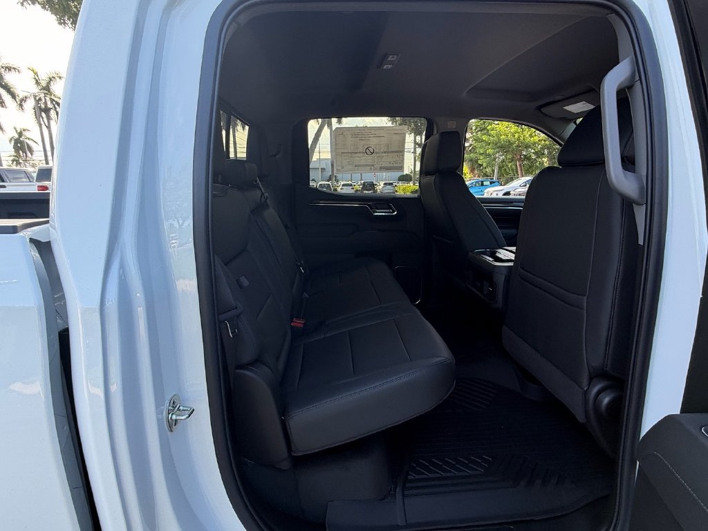 New 2026 Chevrolet Silverado 1500 RST AWD/4WD image 13